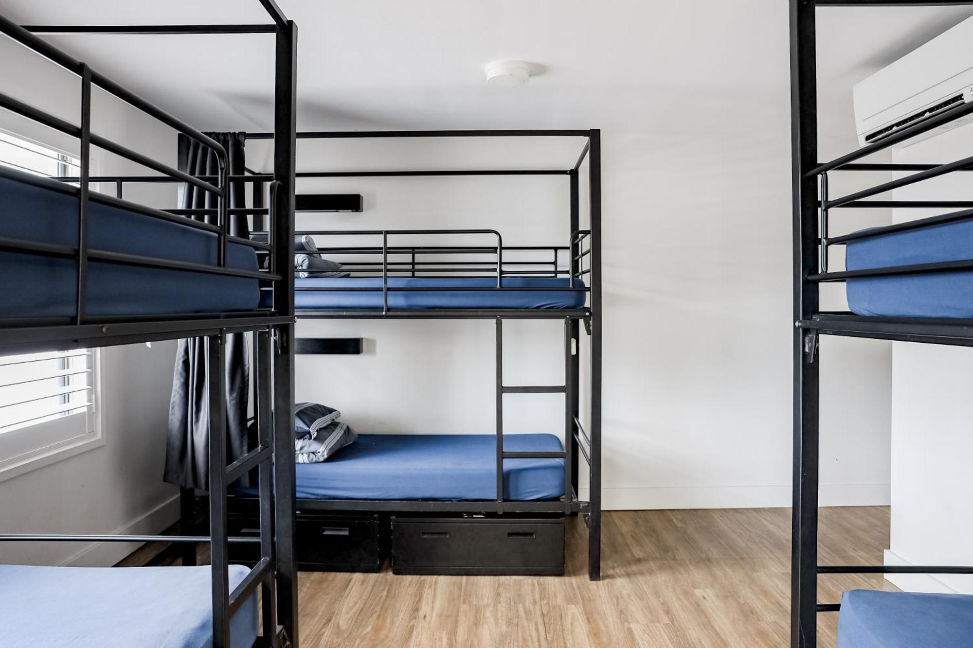 The Surf House Hostel Байрън Бей Екстериор снимка